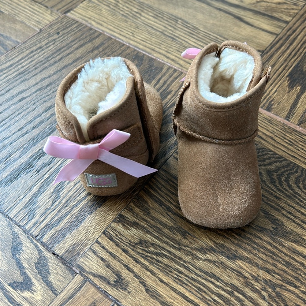 Ugg Baby Girl’s Jesse Bow II Suede Booties